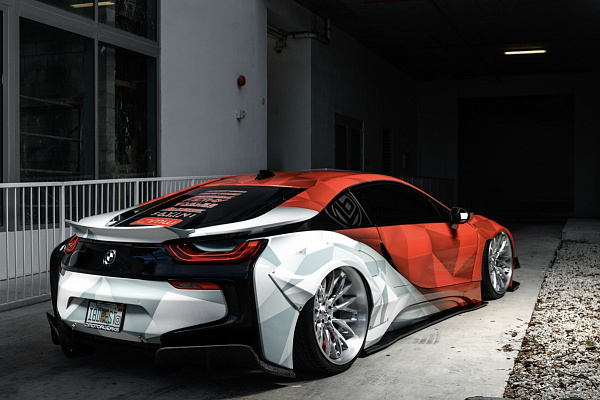 Фото дисков Savini SV83 Глянцевый лак на BMW i8