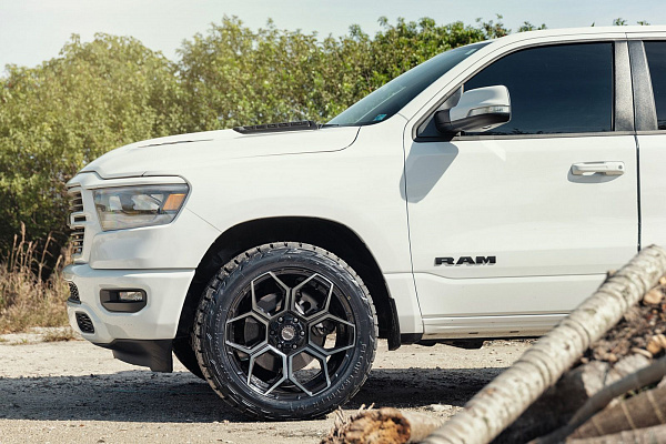Ram 1500 V