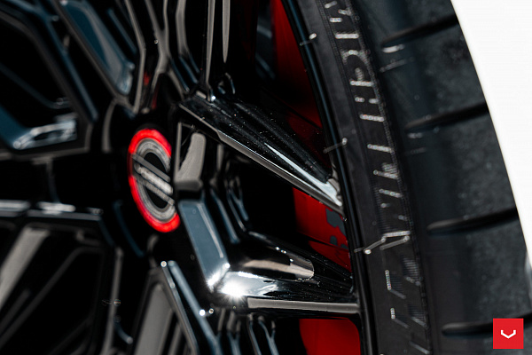 Фото дисков Vossen HF-7 Черный глянец на Audi A/RS 7 (4K)