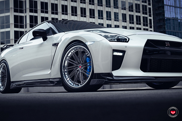 Фото дисков Vossen VPS-5 (3-Piece) Глянцевый темный лак на Nissan GT-R