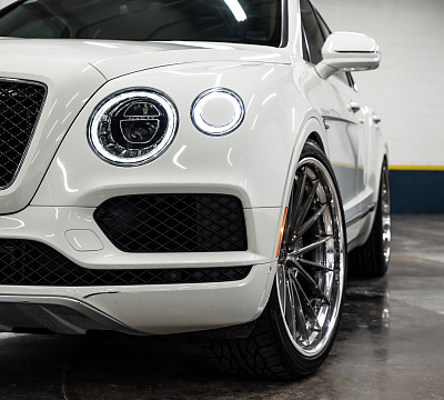 Фото дисков Anrky AN39 на Bentley Bentayga