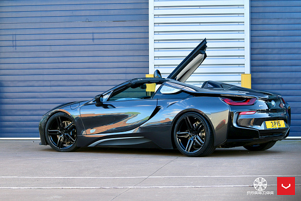 Фото дисков Vossen HF-1 Черный глянец на BMW i8