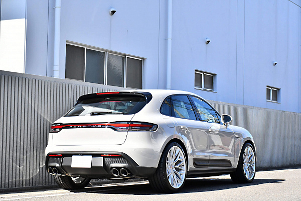Фото дисков HRE P200 Глянцевый лак на Porsche Macan I