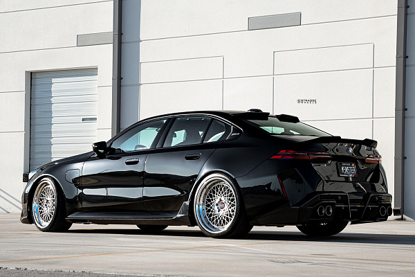 Фото дисков Strasse Wheels SC20 Track Глянцевый лак на BMW 5/M5 (G60/G90)