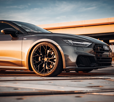 Фото дисков Brixton Forged PF10 на Audi A/RS 7 (4K)