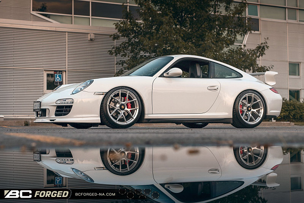 Фото дисков BC Forged KL01 Глянцевый лак на Porsche 911 VI