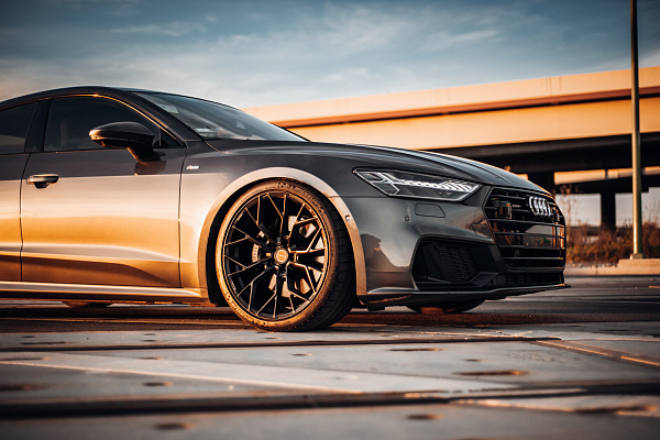 Фото дисков Brixton Forged PF10 Черный сатин на Audi A/RS 7 (4K)
