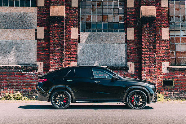 Фото дисков BRABUS Monoblock Y (Platinum Edition) Черный глянец на Mercedes-Benz GLE II