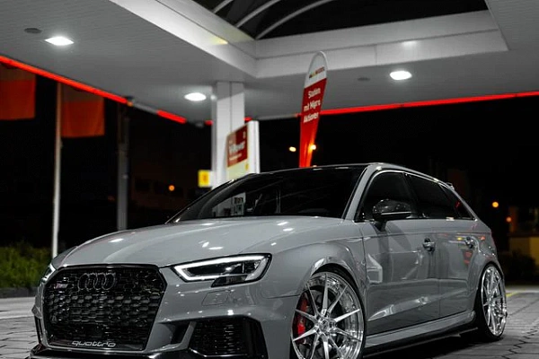 Фото дисков ST Wheels ST20.2 Полированный лак на Audi A/S/RS 3 (8Y)