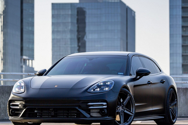 Фото дисков Anrky AN15 Глянцевый лак на Porsche Panamera III