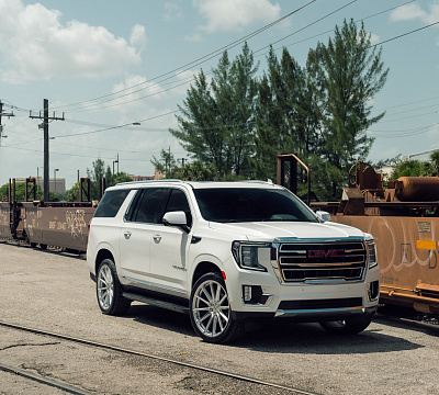 Фото дисков Vossen HF6-1 на GMC Yukon V