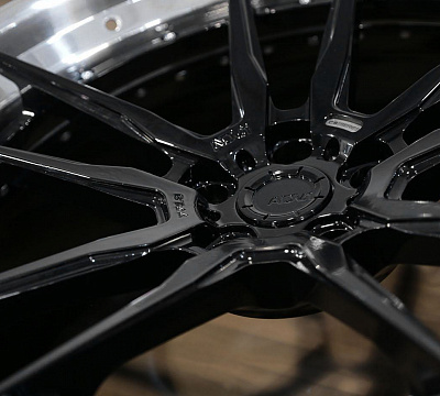 ADV.1 ADV5.2 Track Spec CS