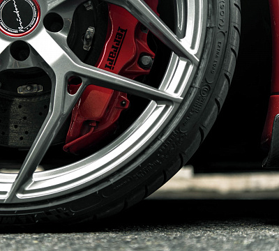 Фото дисков Brixton Forged PF5 на Ferrari F430