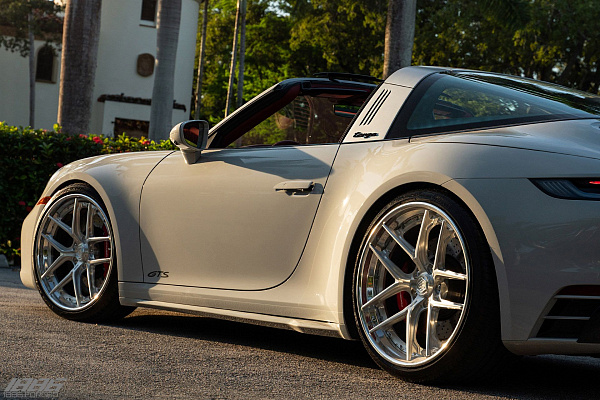 Фото дисков 1886 Wheels S007 Глянцевый лак на Porsche 911 VIII