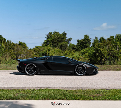 Фото дисков Anrky AN37 на Lamborghini Aventador