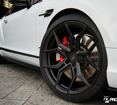 Фото дисков Vossen EVO-3 на Bentley Continental GT II