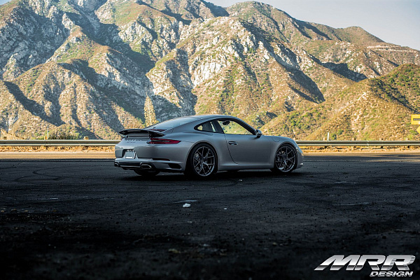 Фото дисков MRR FS06 Глянцевый графит на Porsche 911 VII