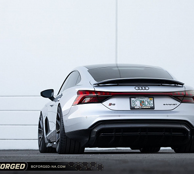Фото дисков BC Forged HCA165 на Audi E-tron GT