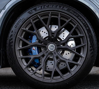 Фото дисков Brixton Forged PF13 R / RS на BMW X5/X5 M (G05/G18/F95)