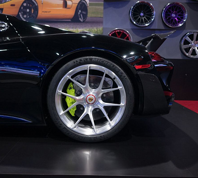 Фото дисков HRE P101 на Porsche 918 Spyder
