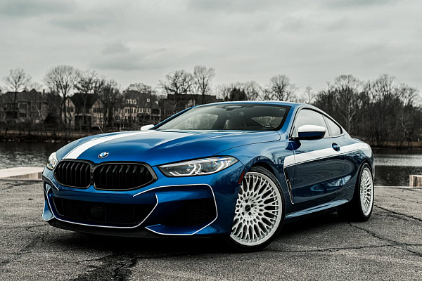 Фото дисков Brixton Forged TR20 Белый глянец на BMW 8/M8