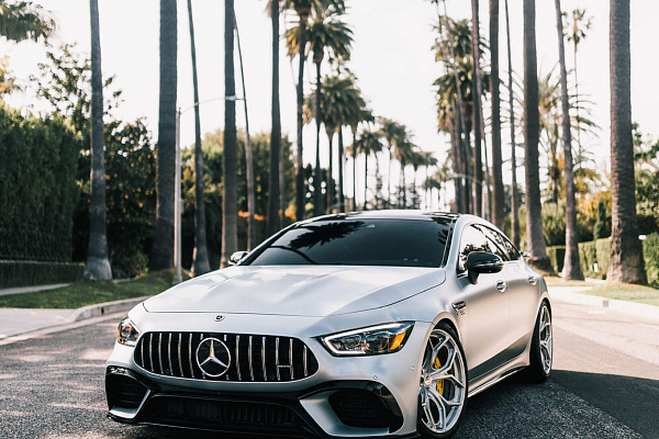 Фото дисков HRE P111SC Глянцевый лак на Mercedes-Benz AMG GT I
