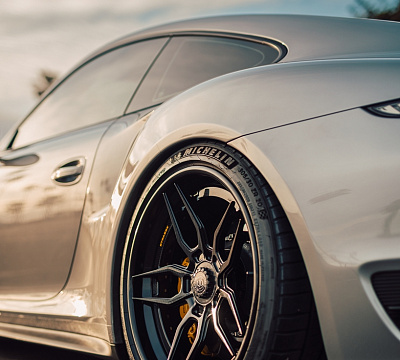 Фото дисков Strasse Wheels SV4 Deep Concave FS на Porsche 911 VII