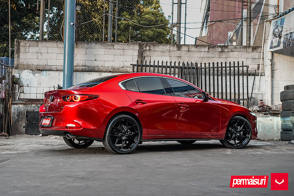 Фото дисков Vossen HF-5 Черный глянец на Mazda 3 IV