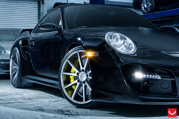 Фото дисков Vossen VFS-1 Серебро на Porsche 911 VI