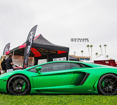 Фото дисков Strasse Wheels SM5R Deep Concave Monoblock на Lamborghini Aventador