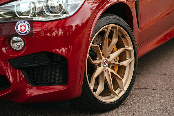 Фото дисков HRE P201 Сатиновое золото на BMW X5/X5 M (F15/F85)