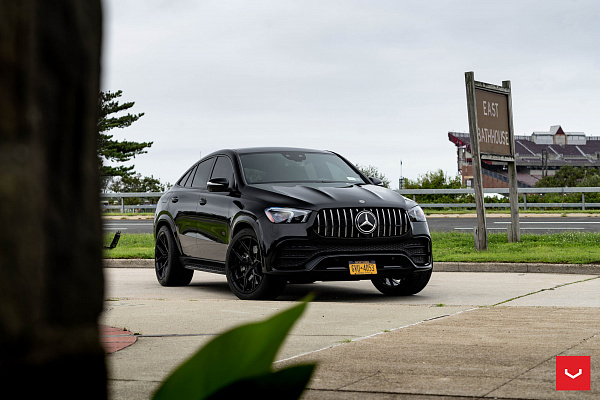Фото дисков Vossen HF-5 Черный глянец на Mercedes-Benz GLE II