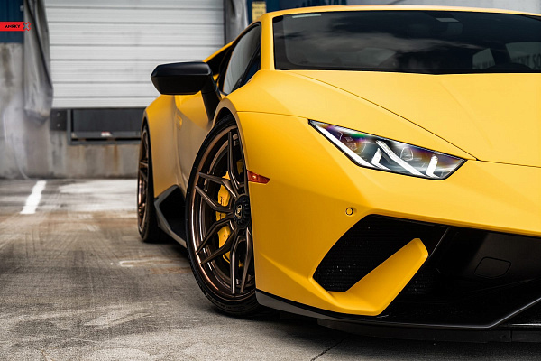 Lamborghini Huracan Performante