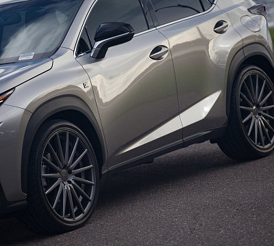 Фото дисков Vossen VFS-2 на Lexus NX I