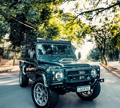Фото дисков HRE HD188 на Land Rover Defender I