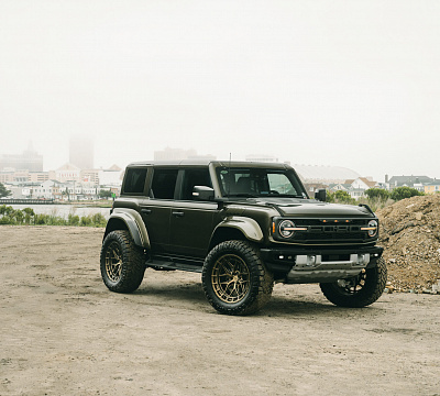 Фото дисков Vossen HFX-1 (6-Lug) на Ford Bronco