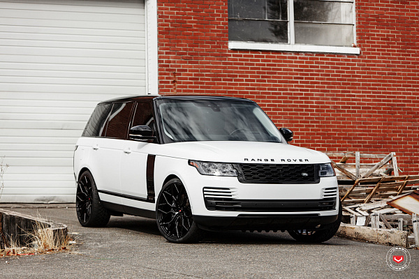 Фото дисков Vossen S17-01 Глянцевый тонированный лак на Land Rover Range Rover IV