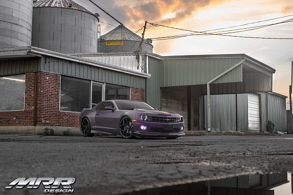 Фото дисков MRR M228 Черный глянец на Chevrolet Camaro V