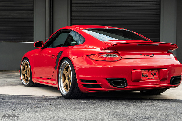 Porsche 911 Turbo S