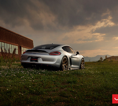 Фото дисков Vossen HF-5 на Porsche Cayman II