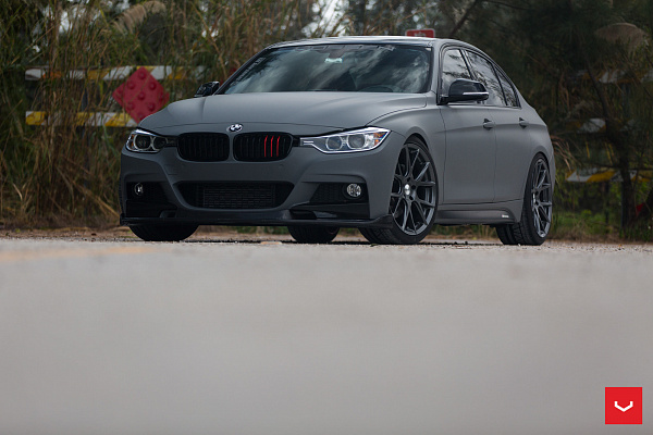 Фото дисков Vossen VFS-6 Глянцевый графит на BMW 3/M3 (F3x/F80)
