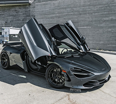 Фото дисков Strasse Wheels SM5R Deep Concave FS на McLaren 720S