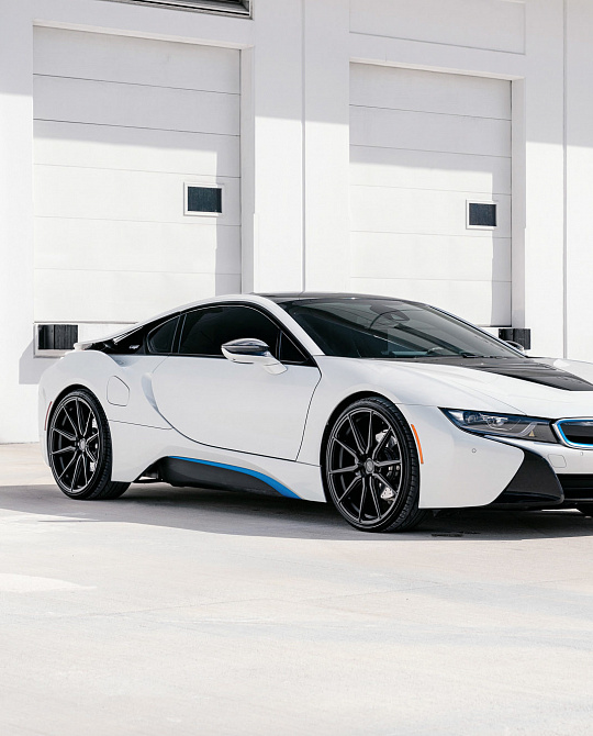 Фото дисков HF-3 Черный сатин на BMW i8