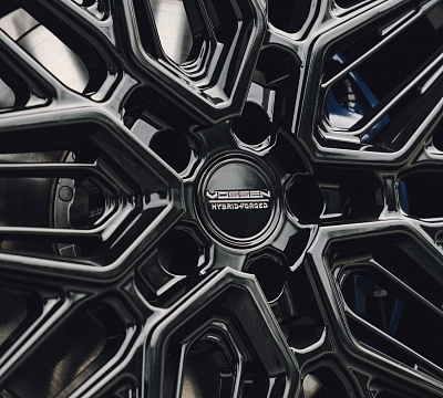 Фото дисков Vossen HF-7 на BMW 5/M5 (G60/G90)
