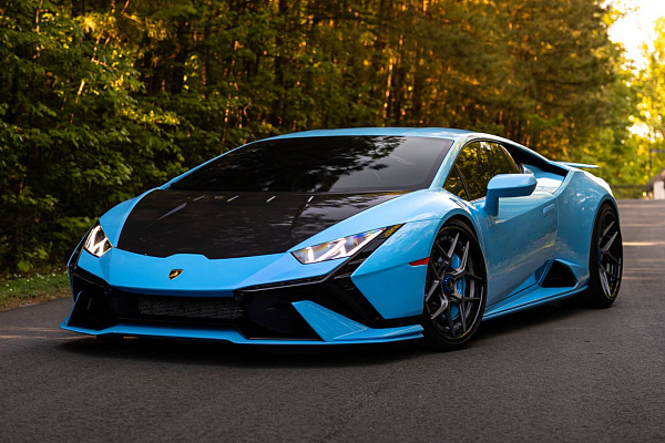 Фото дисков Brixton Forged PF7 Матовый графит на Lamborghini Huracan