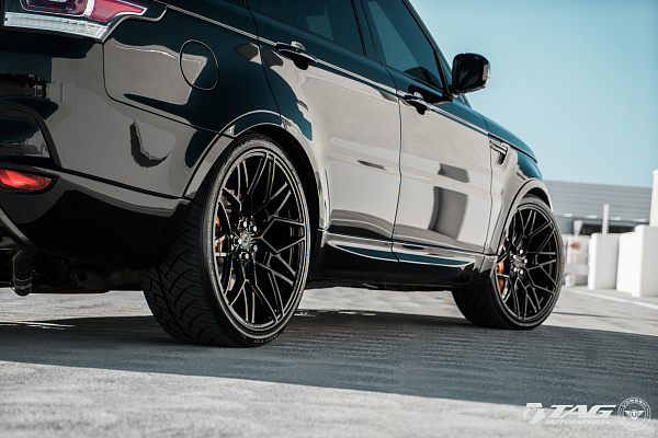 Фото дисков Vossen UV-1 Черный глянец на Land Rover Range Rover Sport II