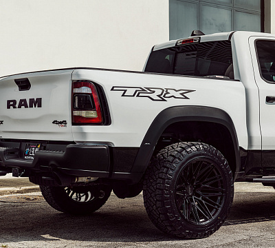 Фото дисков Vossen HF6-5 на Ram 1500 V