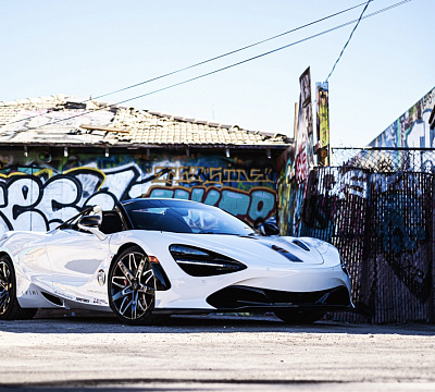 Фото дисков Savini SV88 на McLaren 720S