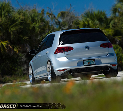 Фото дисков BC Forged LE81 // MLE81 на Volkswagen Golf VII