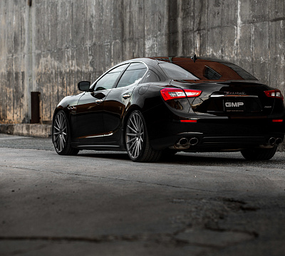 Фото дисков Vossen VFS-2 на Maserati Ghibli